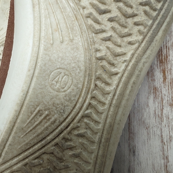 TRsorini Slip in Tennis Shoes Women's Size 7.5-8 - Picture 6 of 9